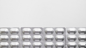 Se o médico prescreveu o tratamento com o medicamento Crizotinibe (Xalkori), o paciente tem direito a ter acesso à medicação para seu tratamento.