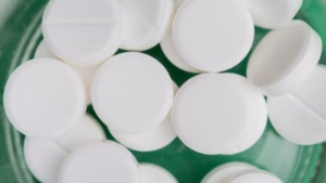 Se o médico prescreveu o tratamento com o medicamento Gefitinibe (Iressa), o paciente tem direito a ter acesso à medicação para seu tratamento.
