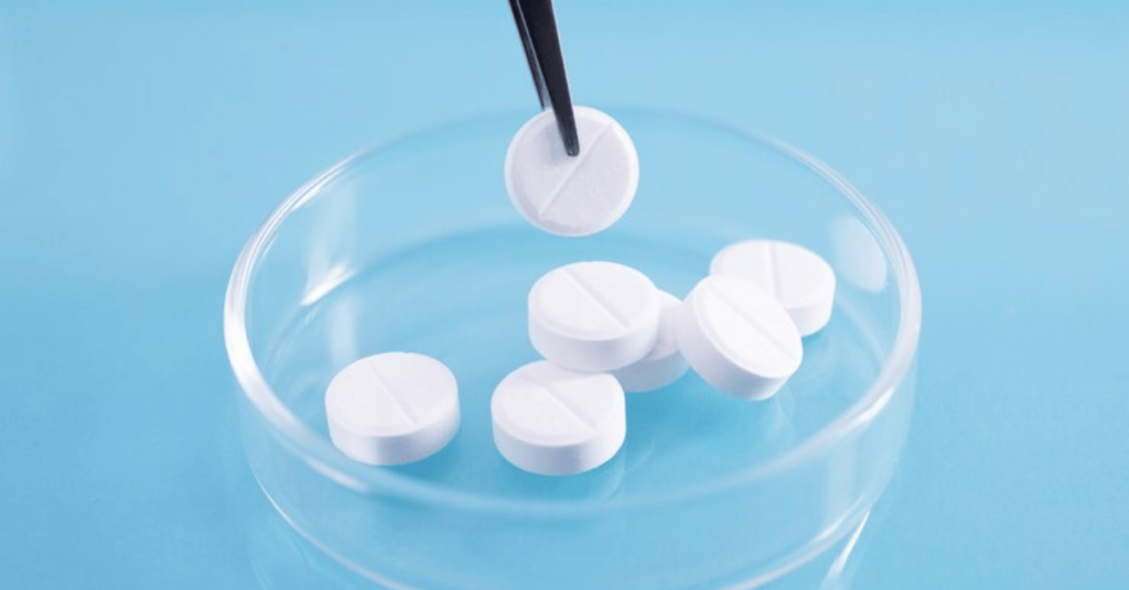 SUS deve fornecer Gefitinibe (Iressa).