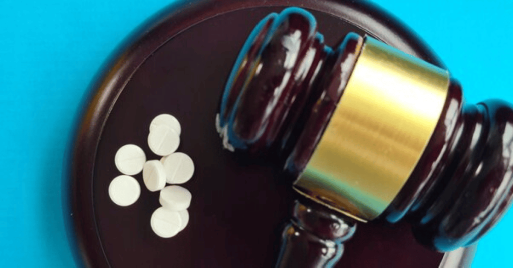 Saiba como obrigar a NotreDame a cobrir Gefitinibe (Iressa).